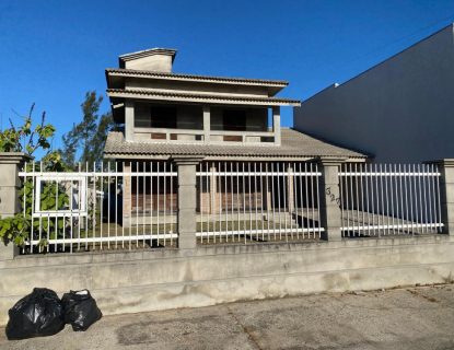 Casa à venda no Balneário Rincão